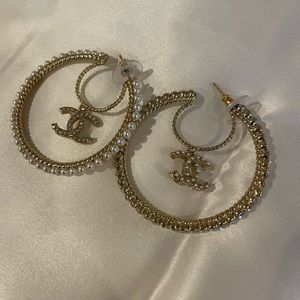 Chanel Crystal Pearl CC hoop earrings